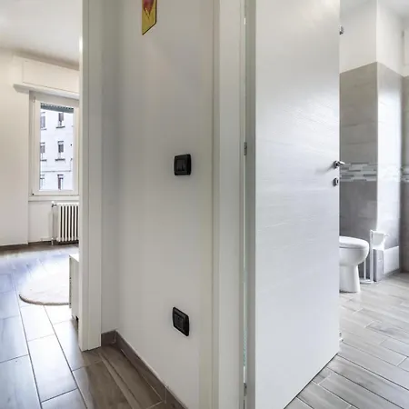 Apartment Urban Style Apartments- Tra E Centro Citta - Wifi Ac Como